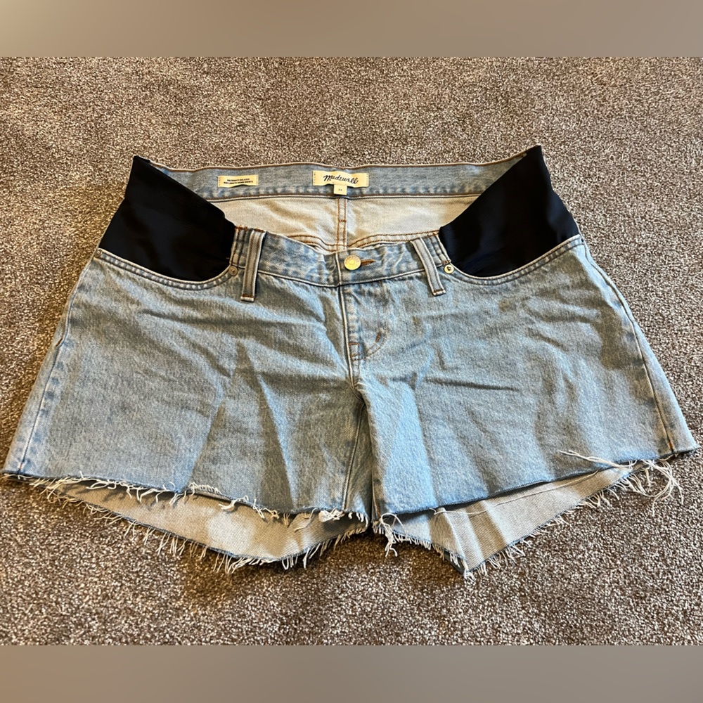 Madewell Maternity Relaxed Mid-length Denim Shorts